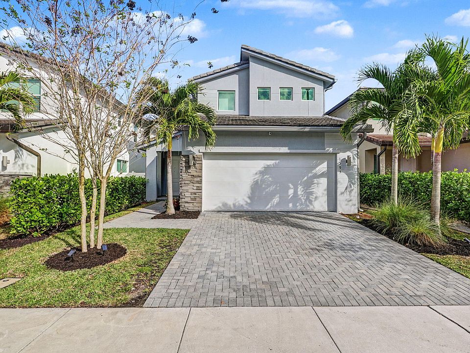 1st image of 1595 Verawood Lane
