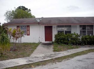 909 Sumter Rd E, West Palm Beach, FL 33415