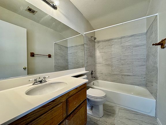 2nd image of 1828 Badger Canyon Ave
