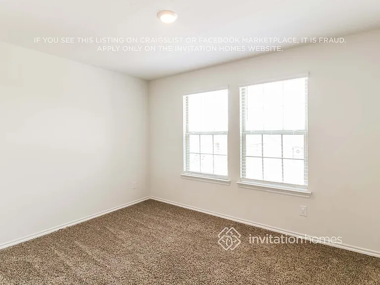 3124 Glazner Dr — Photo 10
