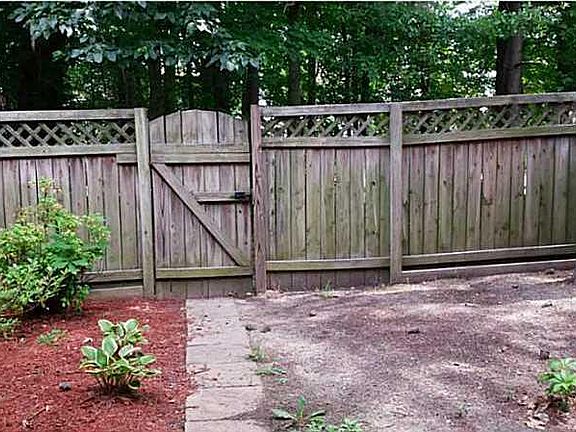 2nd image of 205 Wrought Iron Bnd