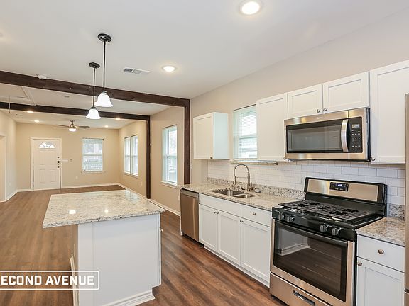 2nd image of 211 N Barnett Ave