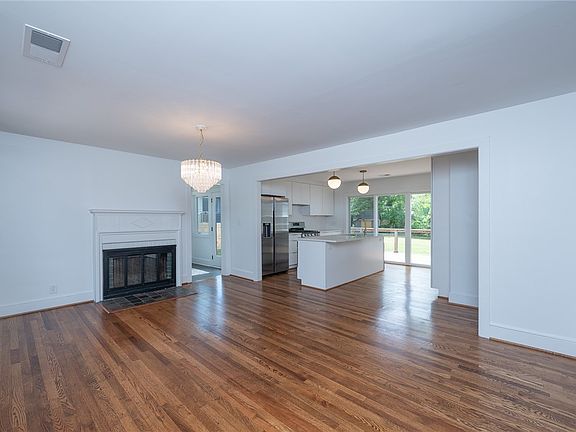 4th image of 46 Briarcliff Dr