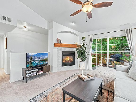 4th image of 3002 W Elizabeth St #21G