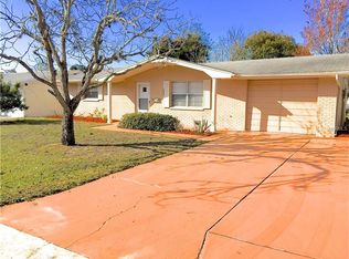 7637 Hollyridge Dr, New Port Richey, FL 34653