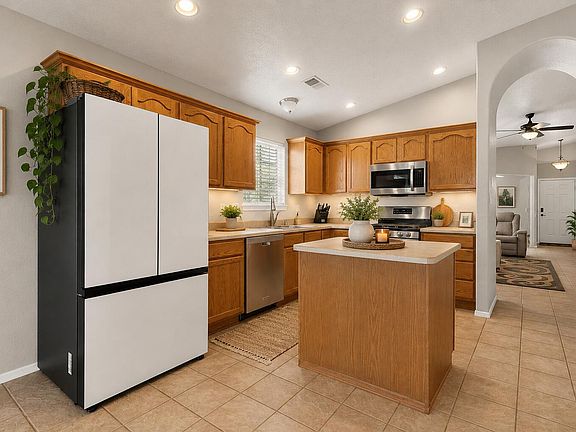 5th image of 5401 Kokopelli Ct NW