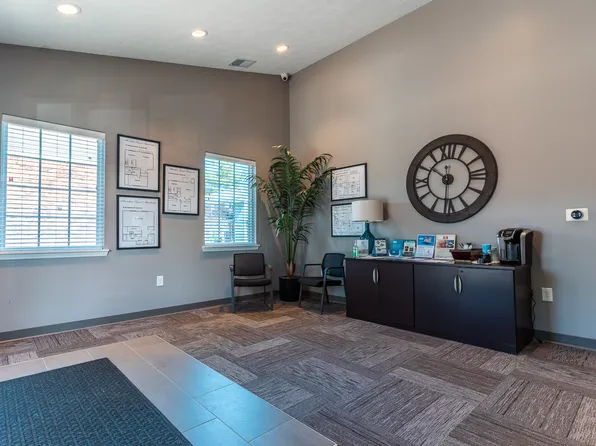 Hamilton Square Apartments, 808 Clubhouse Dr W #179, Westfield, IN 46074