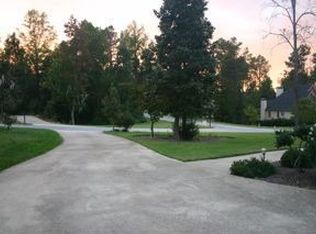 7615 Finley Dr, Gainesville, GA 30506