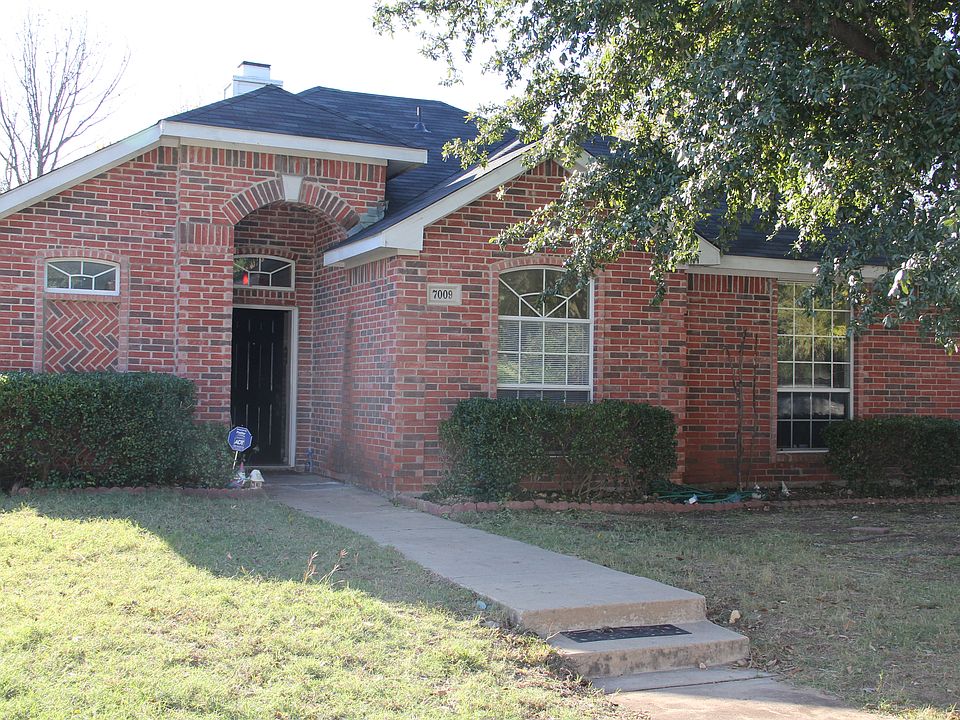 1st image of 7009 Club Creek Dr