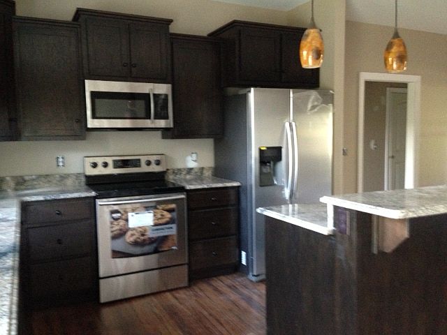 2nd image of 127 Main Street East