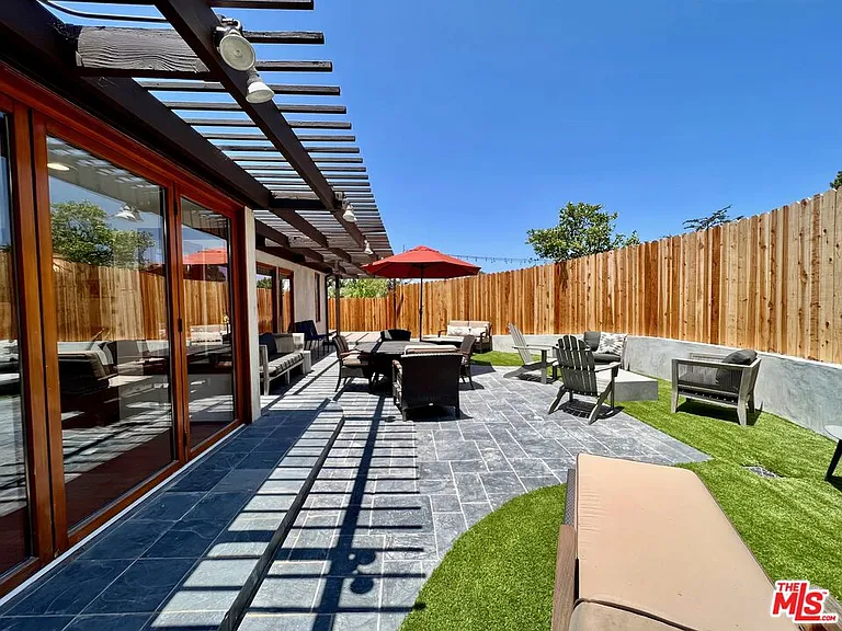10327 Lorenzo Dr — Photo 46