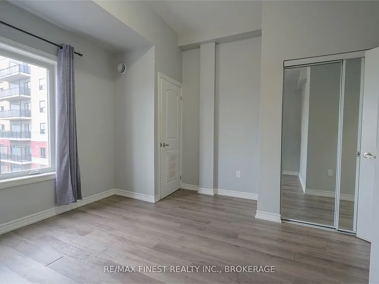 630A Princess St #501 — Photo 4