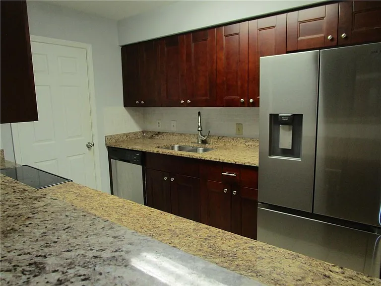 4003 Wingate Way — Photo 13