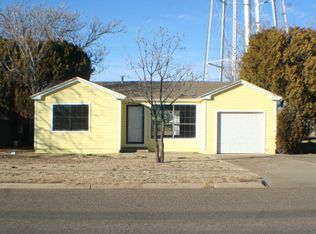 2004 W 11th St, Plainview, TX 79072