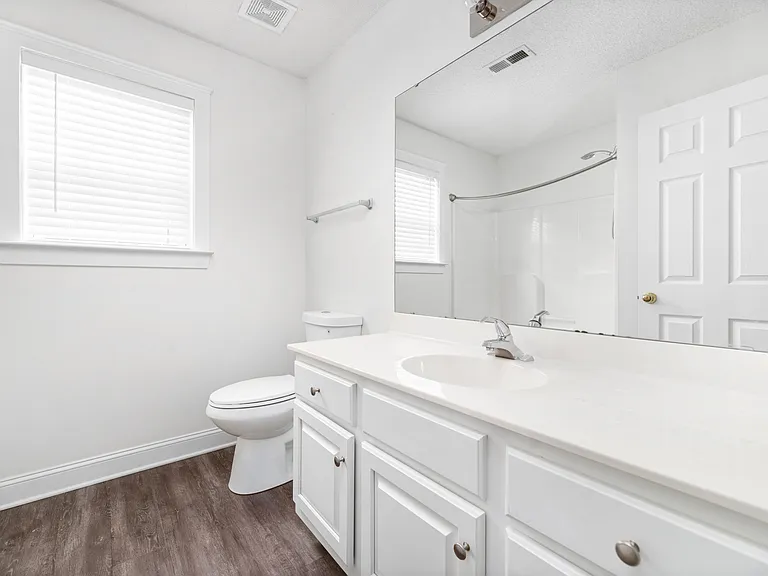 13604 Glenwyck Ln — Photo 18