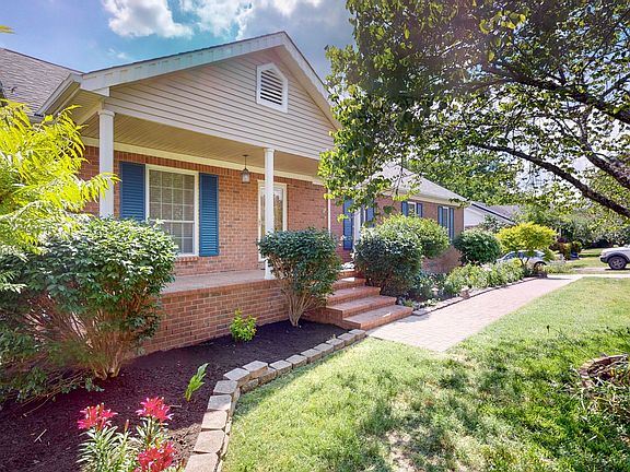 5th image of 3507 Wood Bridge Dr