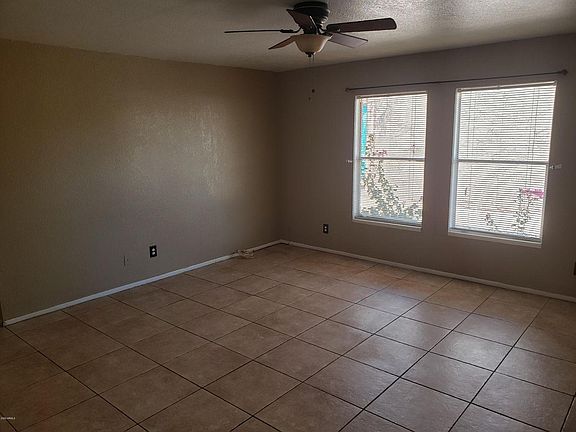 4th image of 925 W Peoria Ave APT 23