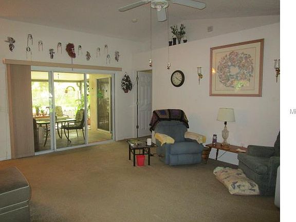 2nd image of 210 Tiffany Ct