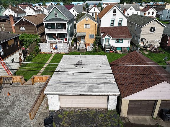 2nd image of 704 5th Ave