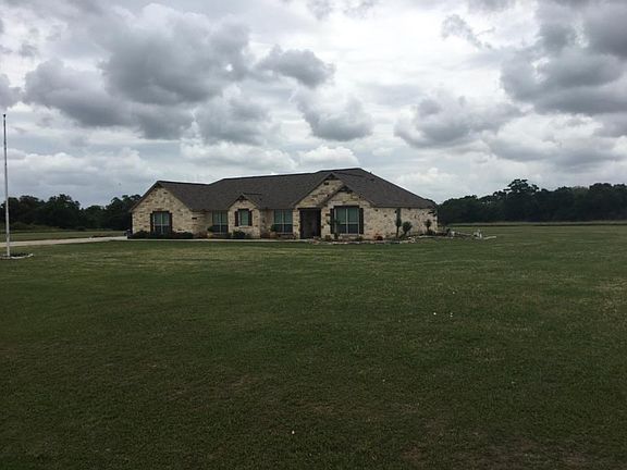 2nd image of 488 Cr 413 River Hollow Way
