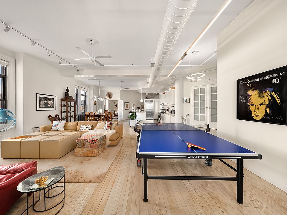 1st image of 476 Broadway APT 8F