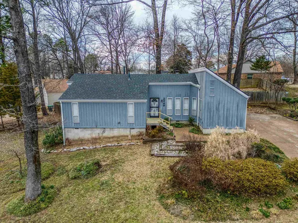 2649 Stage Coach Dr, Memphis, TN 38134