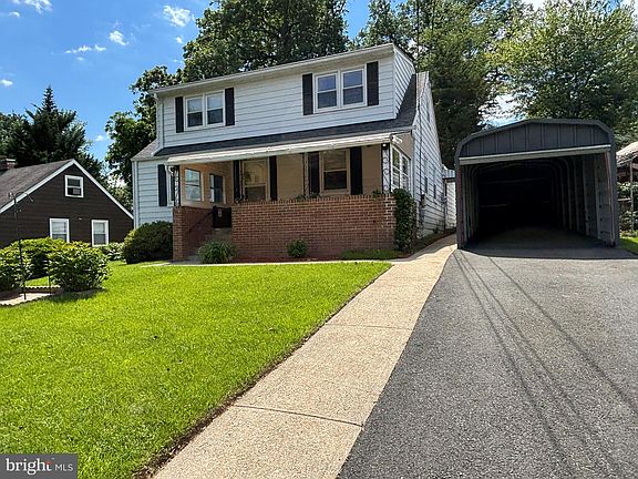 3rd image of 3120 Chepstow Ln