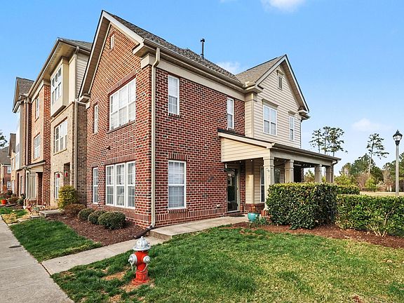 2nd image of 2016 Kedvale Ave