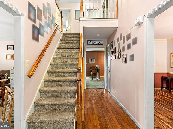 4th image of 3 Ridge Ct