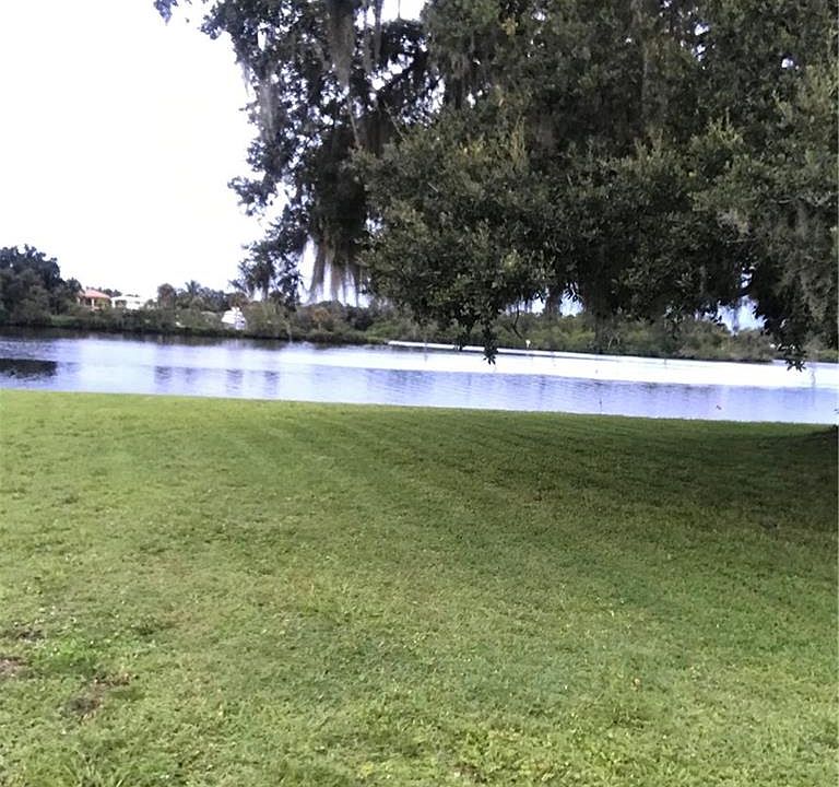 1st image of 1091 La Belle Vista Dr