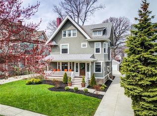 1450 Grace Ave, Lakewood, OH 44107