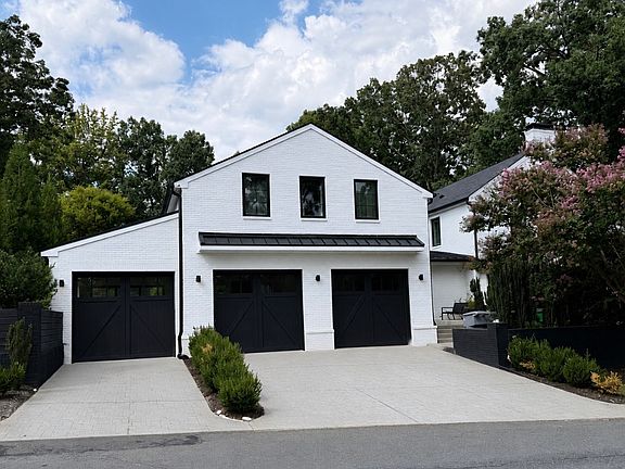 3rd image of 1254 Providence Rd