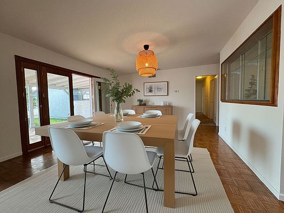 2nd image of 5152 Providence Rd