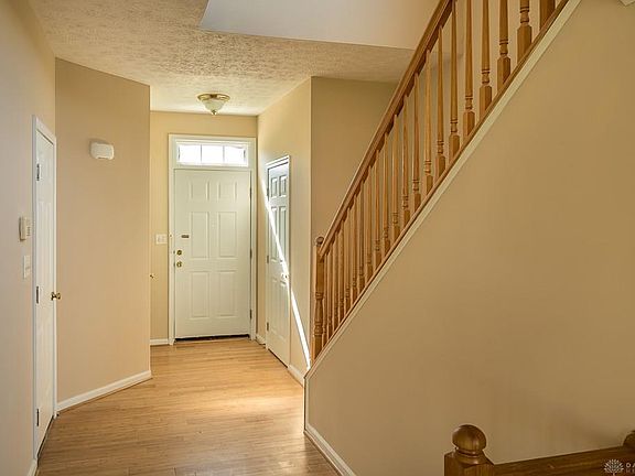 4th image of 2568 King George St