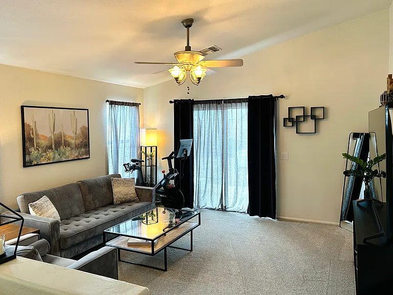 16028 W Meade Ln — Photo 6