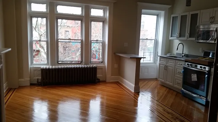Rented by BR Edwards Associates Inc | media 13