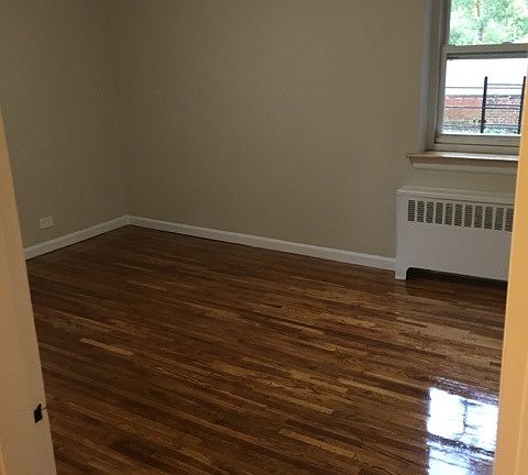 5th image of 4241 Corporal Kennedy St APT 1E