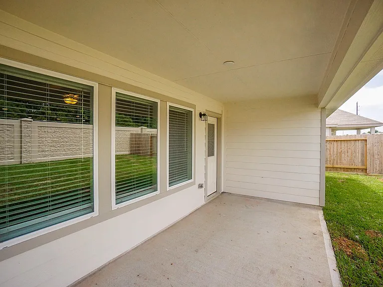 3331 Rosselli Brush Dr — Photo 28