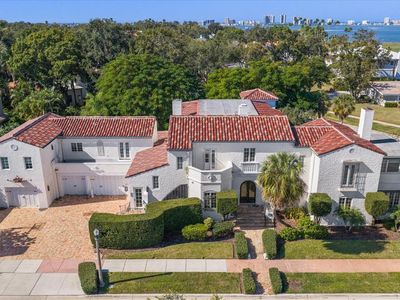 1102 Palm View Ave, Belleair, FL, 33756