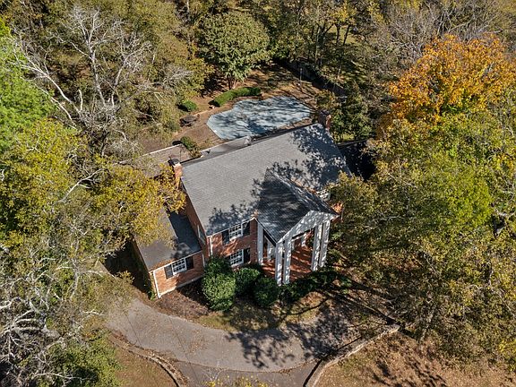 4th image of 2304 Woodmont Blvd