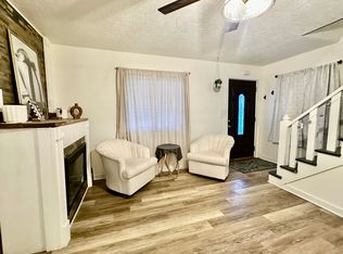 212 E Henley St, Moscow, ID 83843