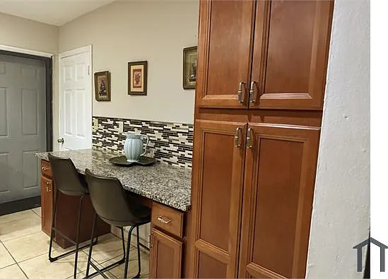 2 bed, 900 sqft, $2,150 — Photo 3
