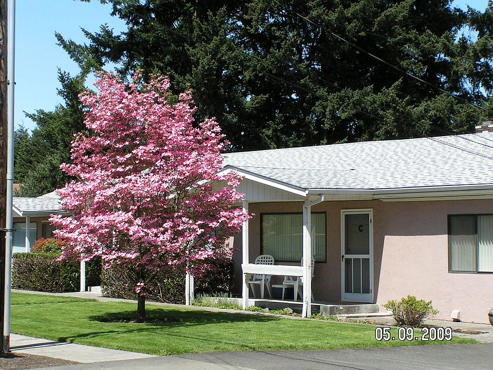1st image of 3600 NE 54th St APT A