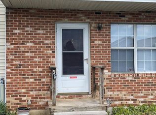 812 Cobble Creek Curv, Newark, DE 19702