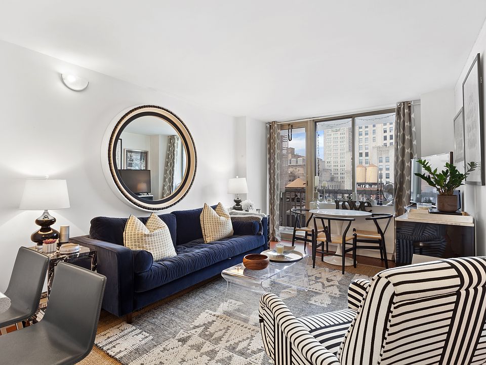 1st image of 50 Lexington Ave APT 4B