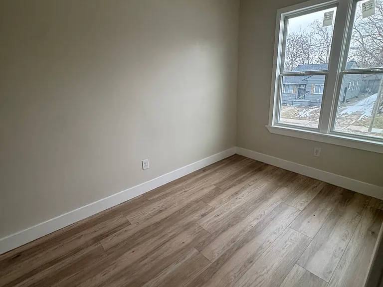 40 S Marshall St #4 — Photo 6