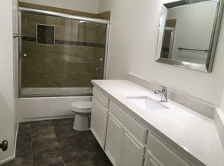 4447 Honeyglen Ct, Moorpark, CA 93021