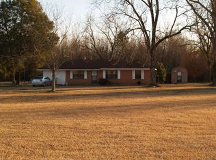 1098 Little Zion Calvert Rd, Collinsville, MS 39325