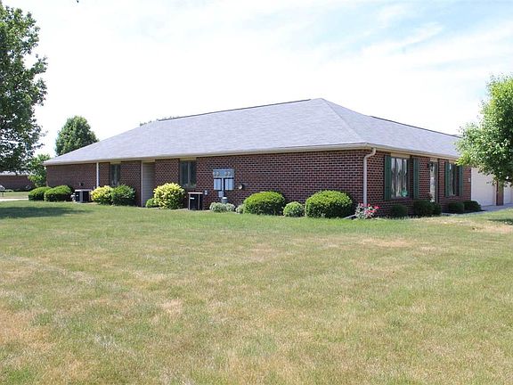 4th image of 4809 E Heritage Cir