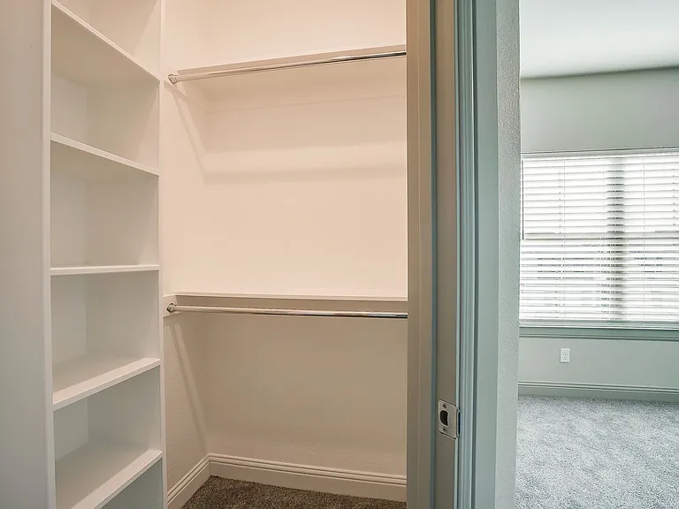 2831 Gumwood Park Dr #2831-2028 — Photo 4